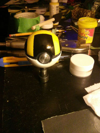Illustration for article titled He Took The Ultraball From Pokémon And Turned It Into A Gear Shifter